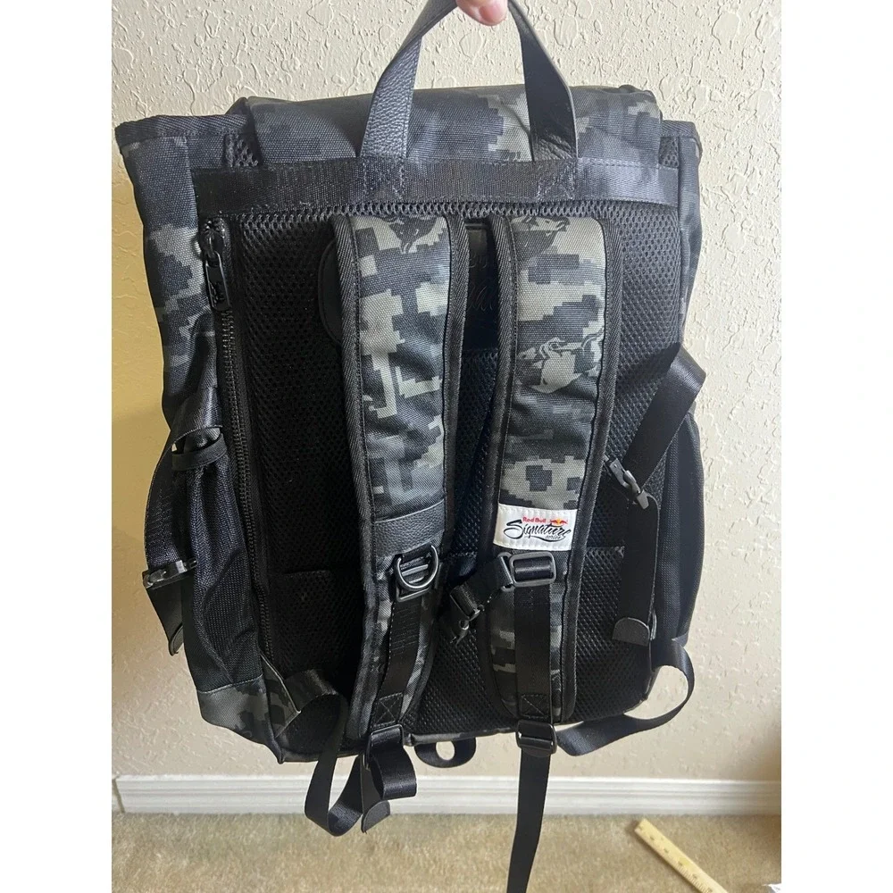 Red Bull Signature Series Digital Camo Backpack Gray Black Tactical Rucksack‎